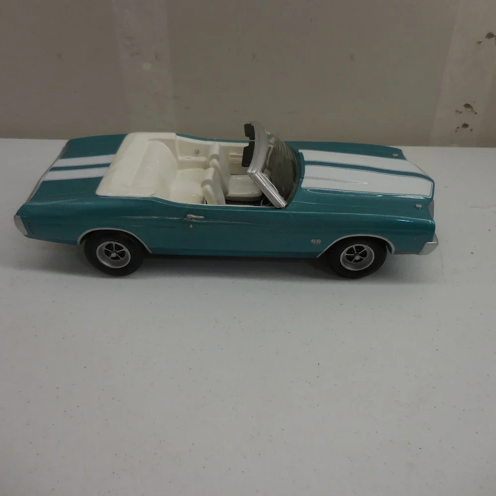 2009 IAJBBSC‎ 1970 Chevrolet Chevelle SS Decanter Misty Turquoise 54/150 Rare